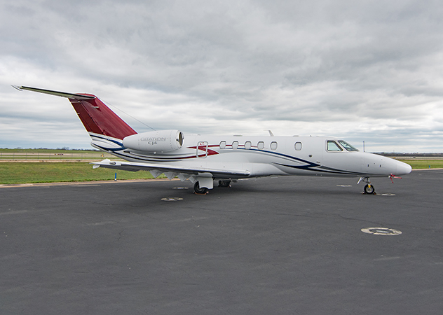 citation cj4 n438ta