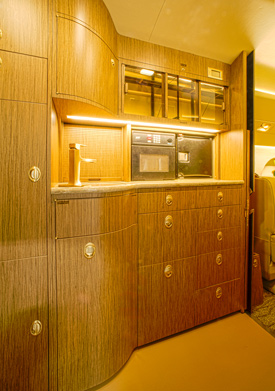 Falcon2000ex galley falcon2000ex galley