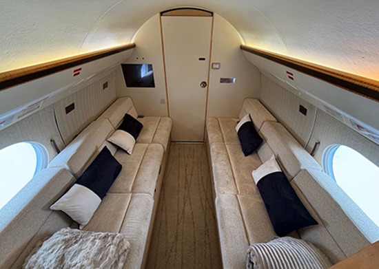gulfstreatm g iv a interior4