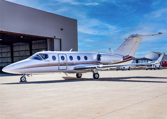 hawker 400 xpr exterior