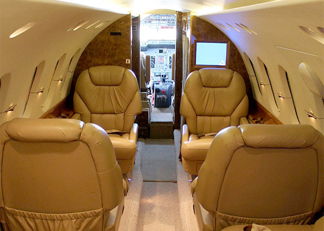 hawker 800xp interor front